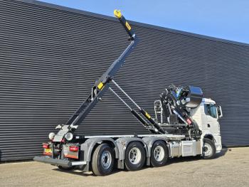 TGS 35.470 8x4 / HMF 2243 Z KRAAN + HAAKARM